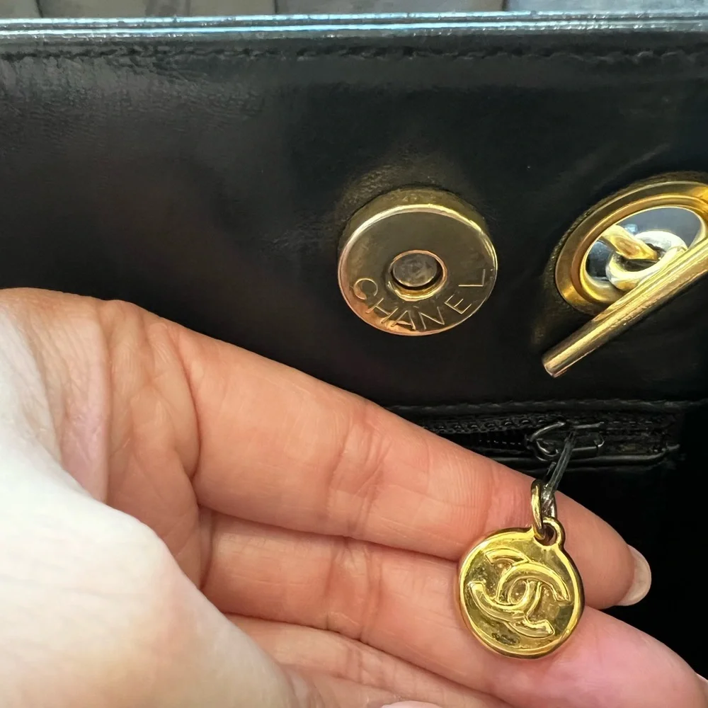 Chanel Lambskin 24k Gold Tote Bag - Picture 11 of 16